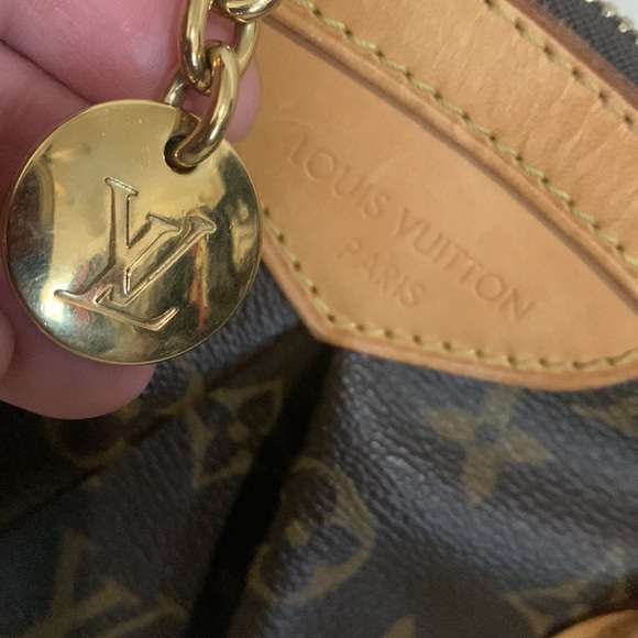 Louis Vuitton Monogram Tivoli leather hand bag - Picture 5 of 16
